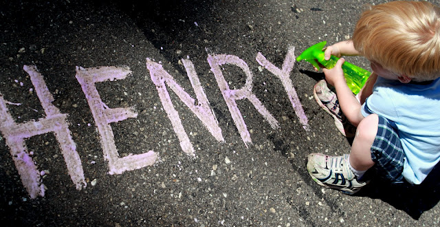 fizzy homemade sidewalk paint