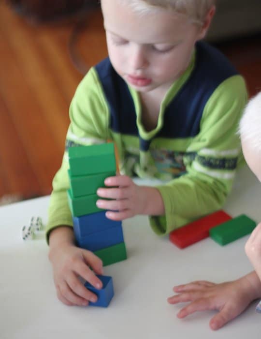 Building towers while counting!