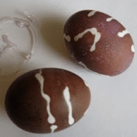 Decorate Easter Eggs