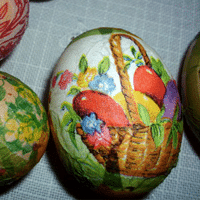 Decorate Easter Eggs