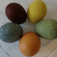 Decorate Easter Eggs