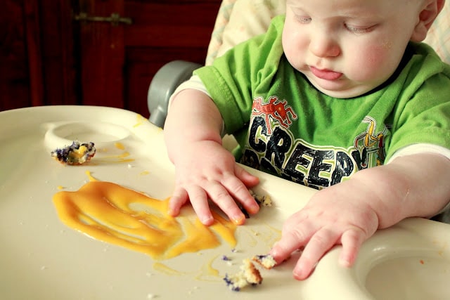 Baby food sensory play