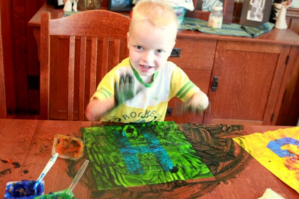 Get messy with a sensory art project for toddlers!