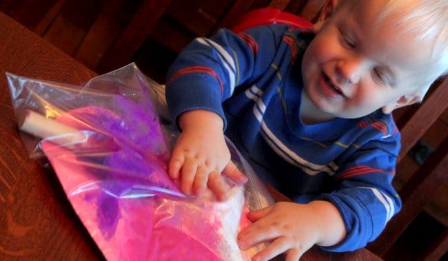Creative toddler art projects, plus lots of toddler crafts too