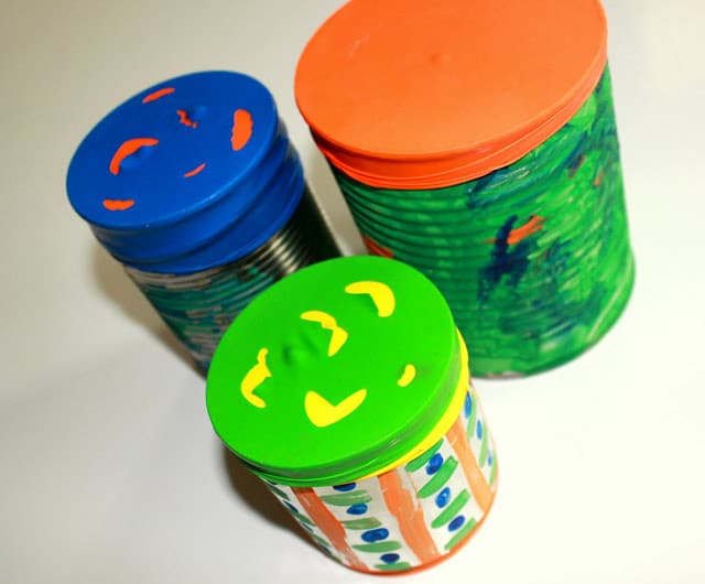 Build your own colorful tin can drums with an easy art activity for preschoolers