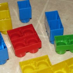 Make Ice cubes in legos!