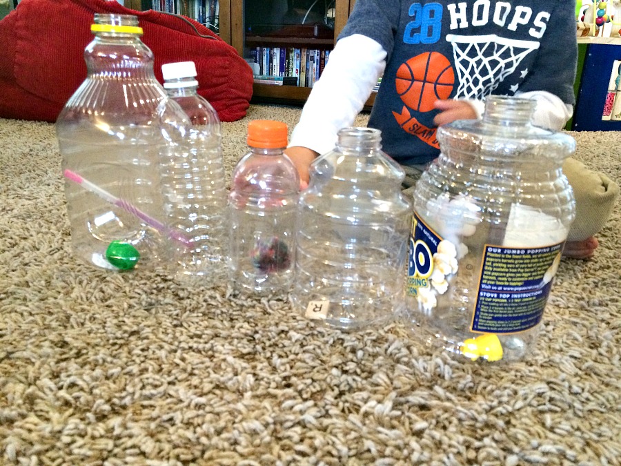 Comparing sounds of objects in each bottle