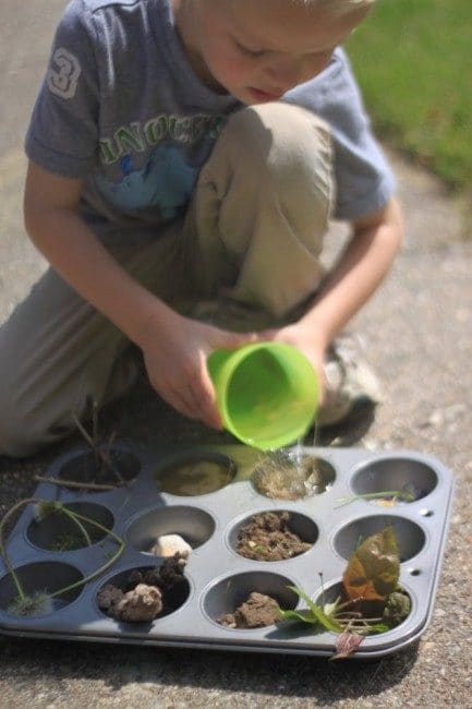 What absorbs water? and other fun nature activities for kids
