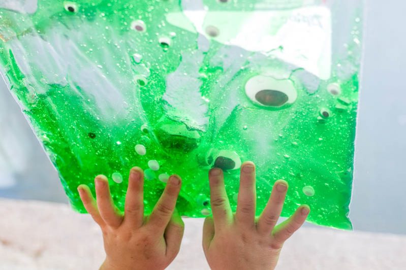 An edible version of the slimy eyes sensory bag for toddlers!