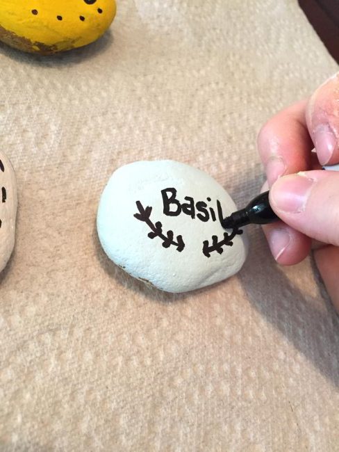 Make these cute garden markers for kids in a simple painted rock activity.