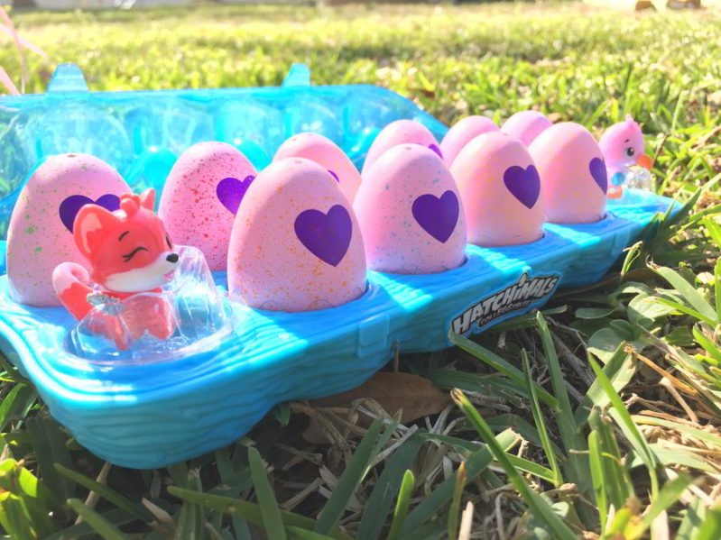 This year, add even more colorful fun to your Easter egg hunt with a Hatchimals CollEGGtibles color hunt!
