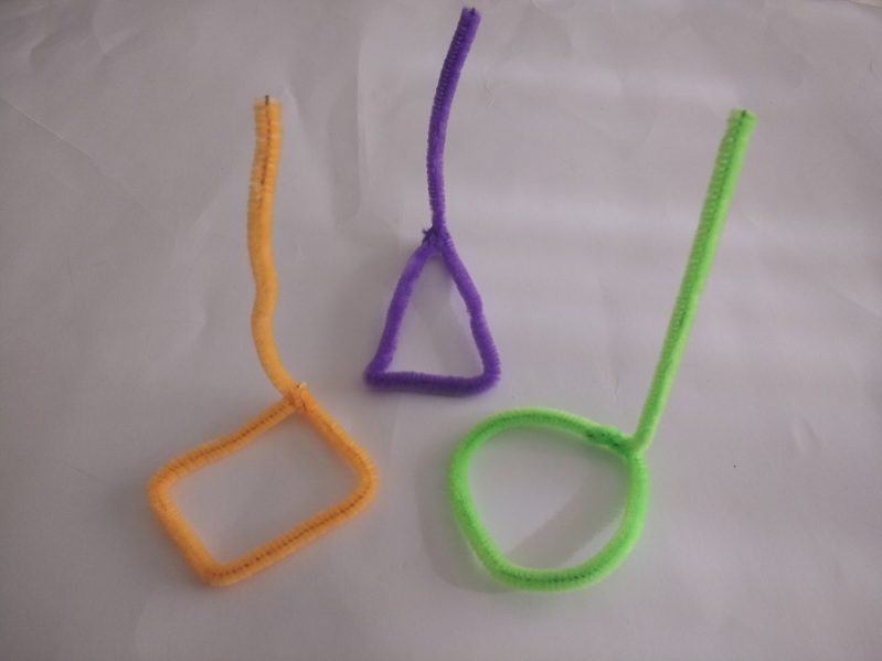 Go beyond stamped heart designs when you make your pipe cleaners into other shapes!