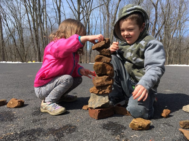 Make cool rock towers with your kids! All you need is rocks and a little bit of patience!