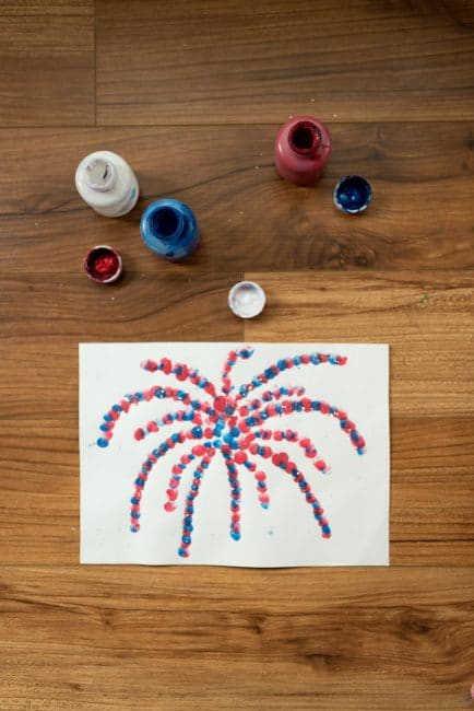 Make a creative art project for the Fourth of July with your kids!