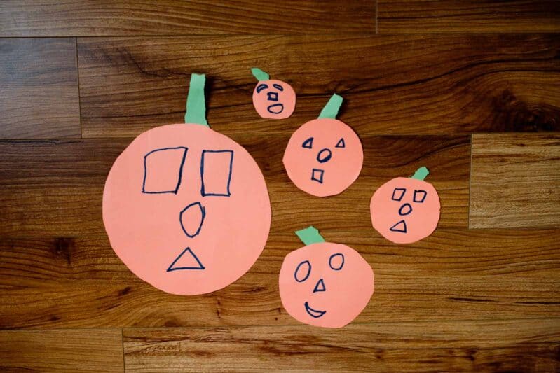 We love our one minute pumpkin family tracing craft!