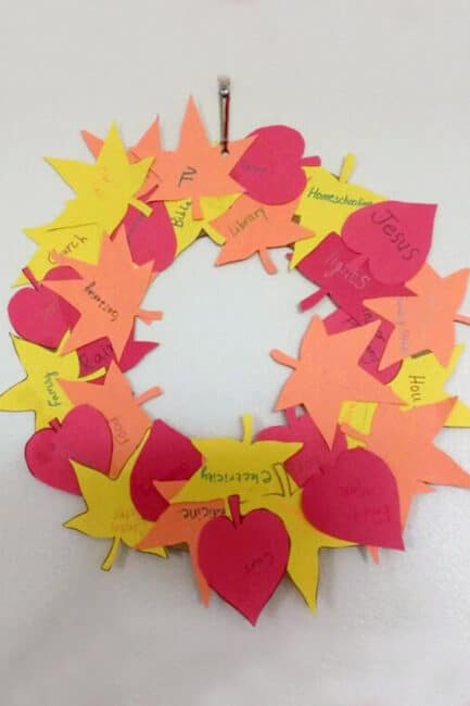 Make your own pretty thankful wreath to show your gratitude this Thanksgiving!