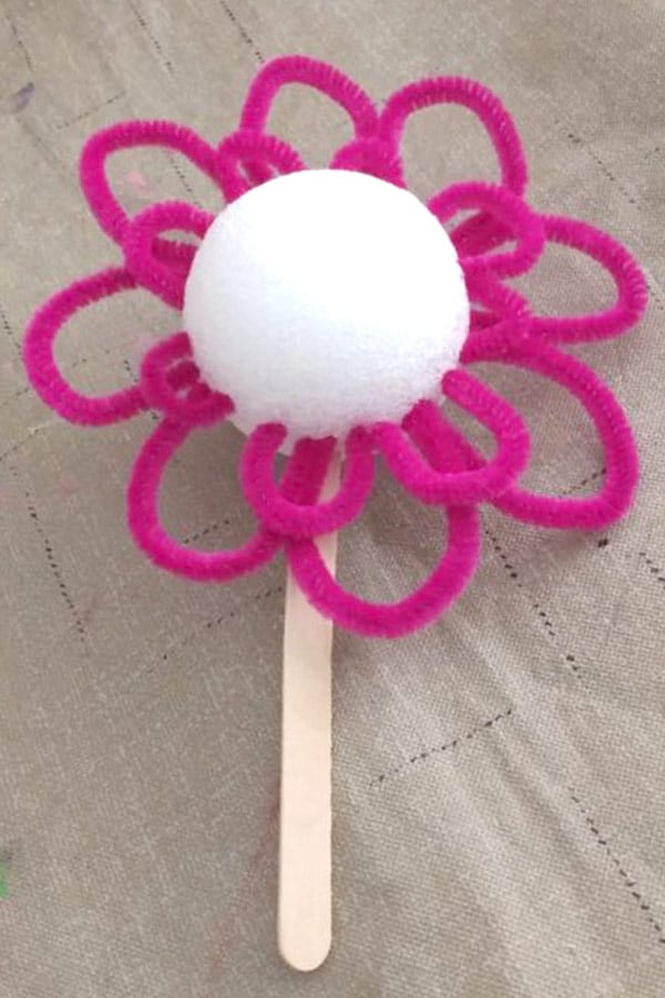 Spring Pipe Cleaner Flower Craft for Kids - Hands On As We Grow®