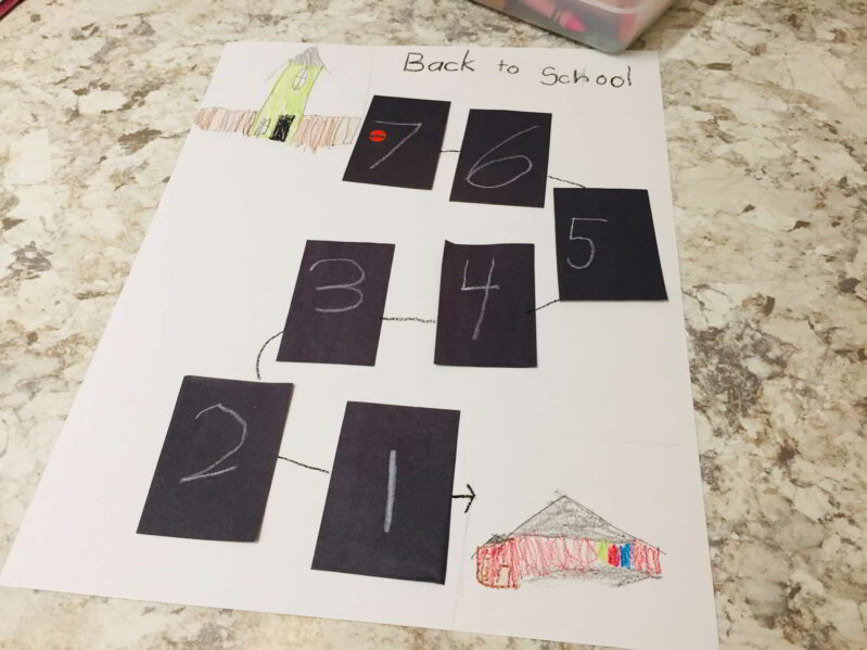 Super simple kids art project to count down the days for going back to school.