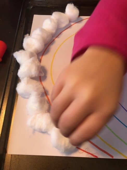 Sensory Art with Cotton Balls - Mess for Less