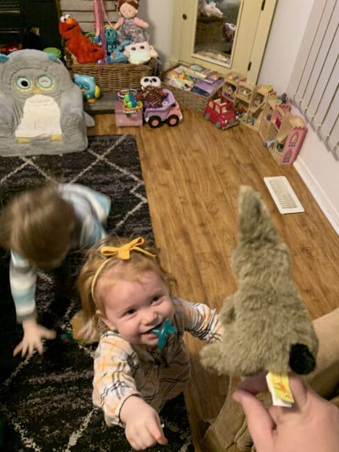 Super simple and silly game for helping kids practice where animals live that's perfect for toddlers and preschoolers to get moving inside.