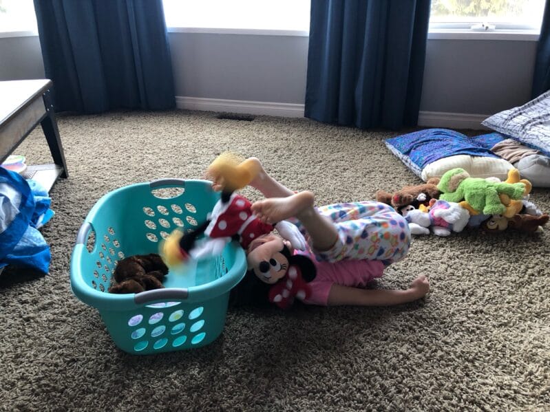Stuffed Animal Game 1: Feet Toss - Transfer soft toys from floor over your body and into the laundry hamper.