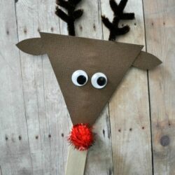 Reindeer Puppet - I Heart Crafty Things