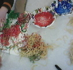 Spaghetti and Edible Paint - Kids Creative Chaos