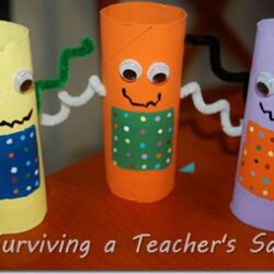 Toilet Paper Roll Robot - Surviving a Teachers Salary