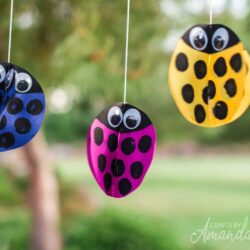 Twirling Ladybugs - Crafts by Amanda