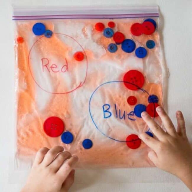 red and blue color sorting sensory bag
