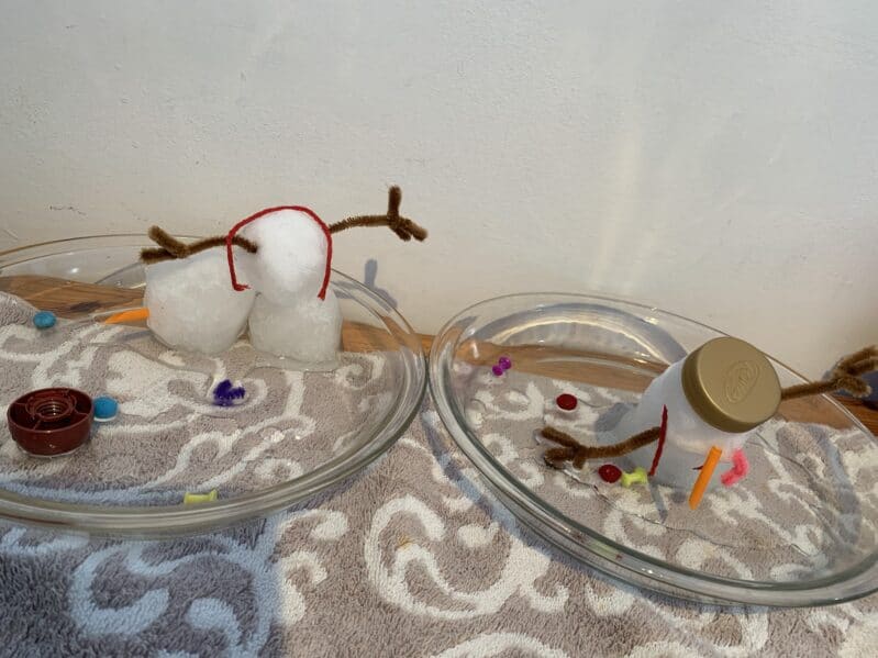This Melting Snowman science experiment is a perfect activity for toddlers and preschoolers and it teaches about measuring too!