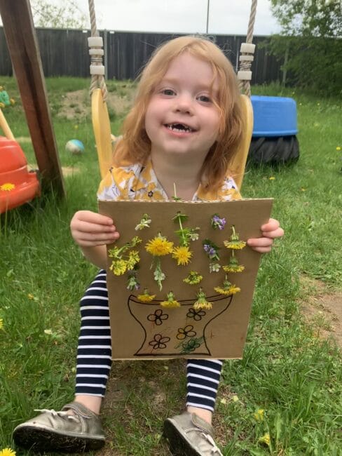 This fine motor bouquet is such a simple activity to do with your toddlers all summer long while those dandelions and wildflowers are growing everywhere!