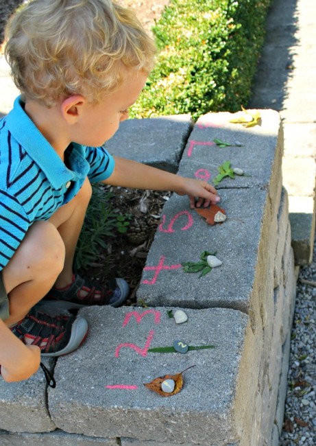 nature walk scavenger hunt ideas