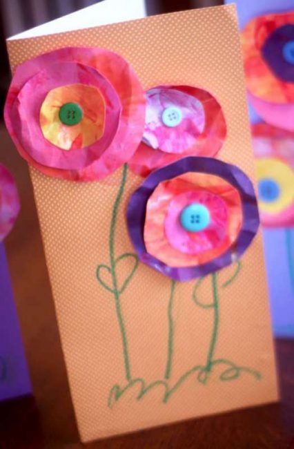 DIY 3D flower cards are a great Mother's Day craft for kids to make!