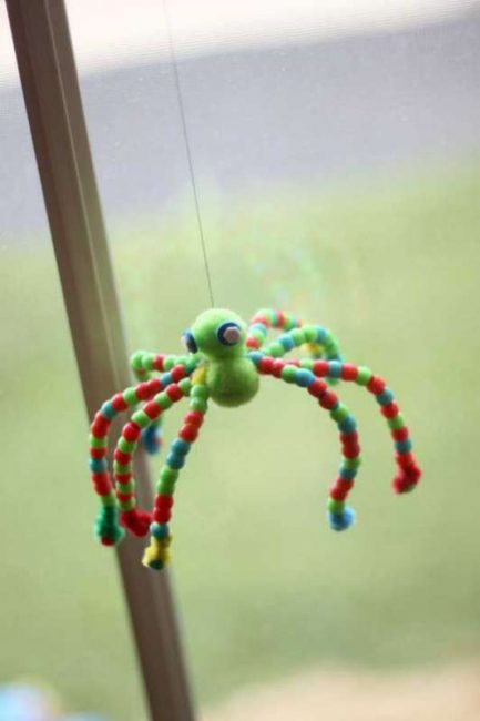 Beaded spider craft for kids