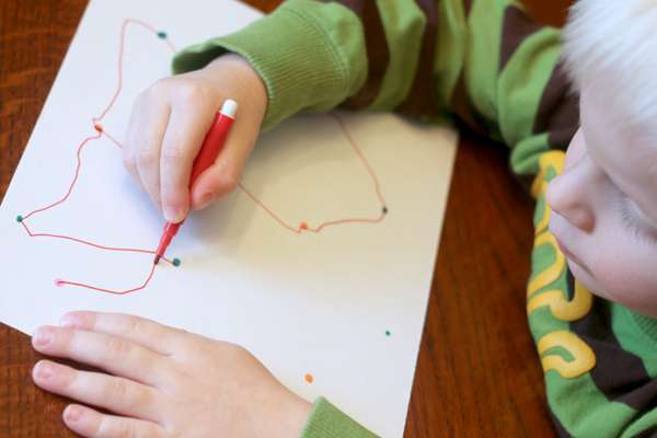 Preschoolers can simply connect the dots however they choose