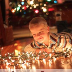 Some simple family Christmas traditions to try