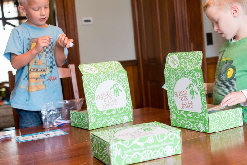 Green Kid Crafts Discovery Boxes