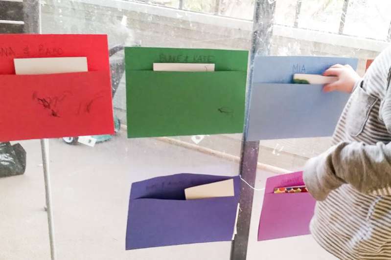 Quick mailboxes to make for the kids for pretend play
