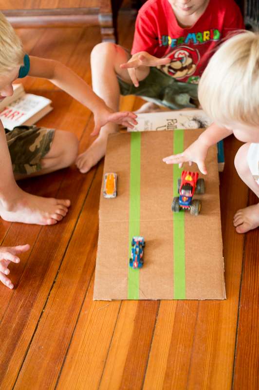 Inclined planes - one of 10 hands-on science & math activities for kids!